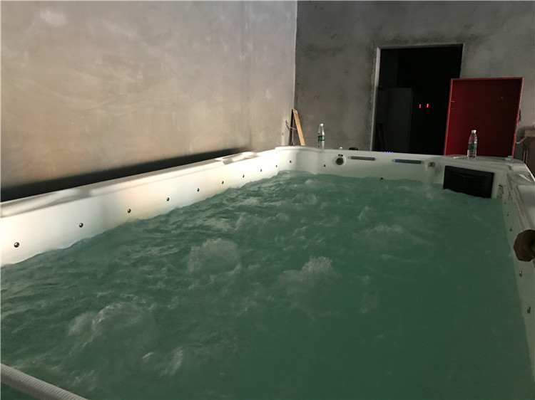 母嬰會(huì)所游泳池恒溫加熱