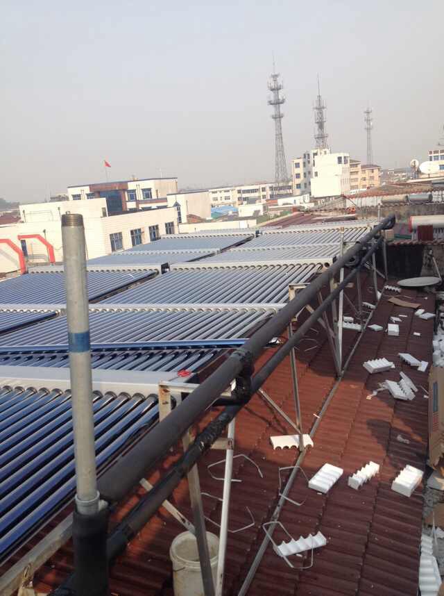 常州達成賓館太陽能熱水工程