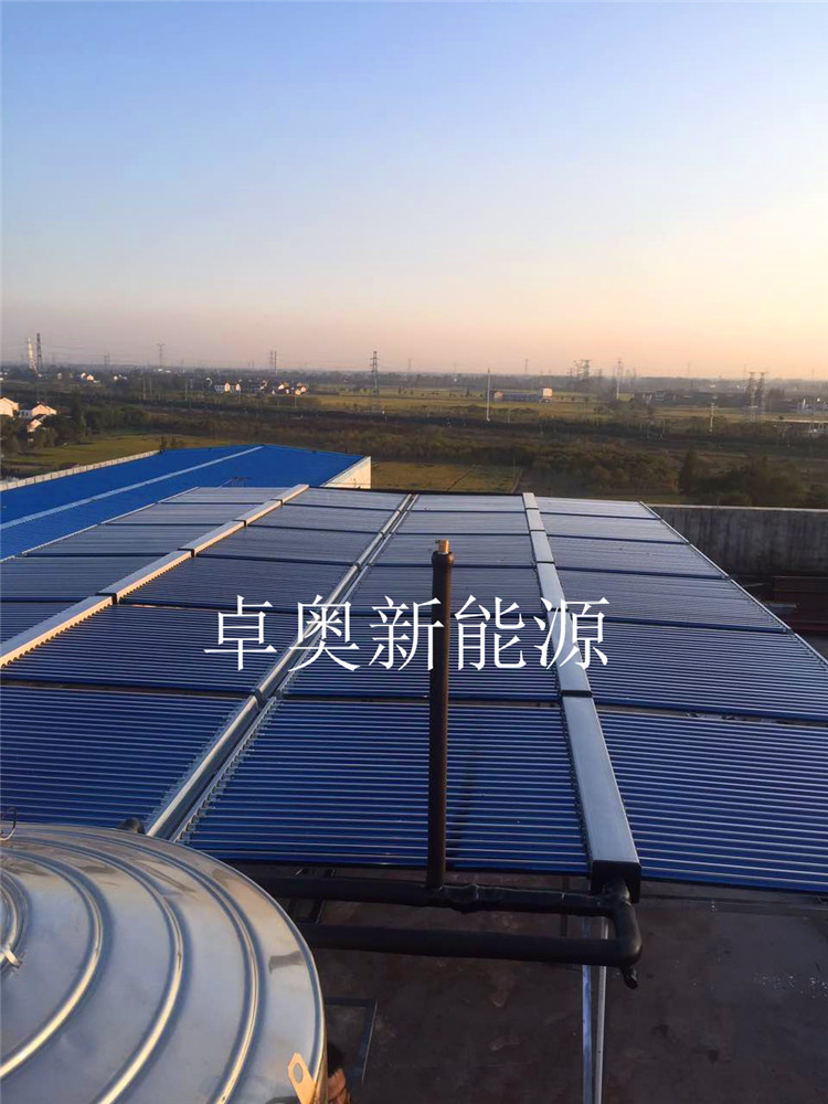 常州京林醫療設備有限公司太陽能熱水系統