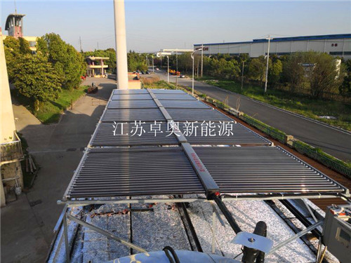 無錫巨力重工員工洗澡熱水系統